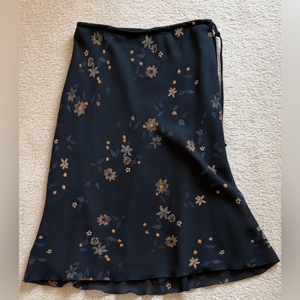 Paul Harris Design floral boho skirt.  Small